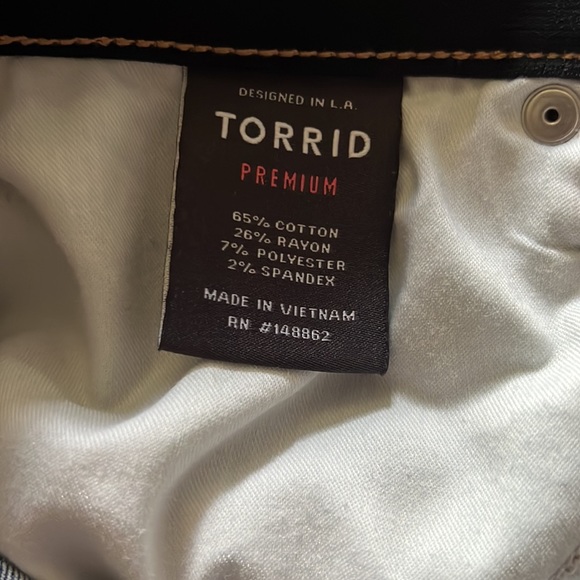 Torrid Premium Denim. - Picture 7 of 7